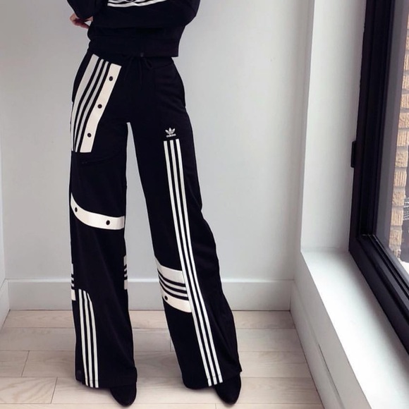 ADIDAS set x Danielle Cathari - Picture 4 of 10